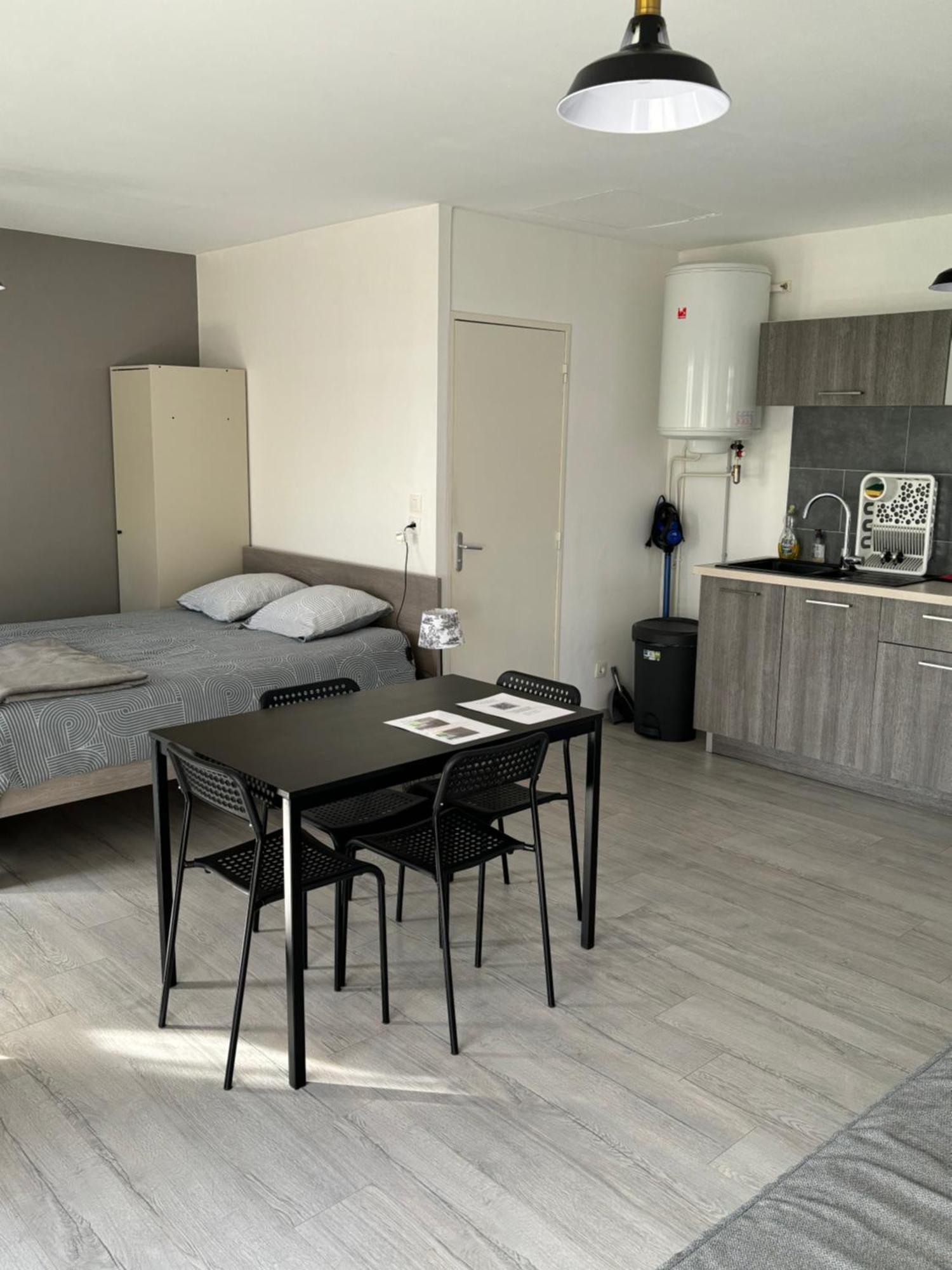 Studio Pivoine Avec Terrasse A Proximite De Metz Kültér fotó