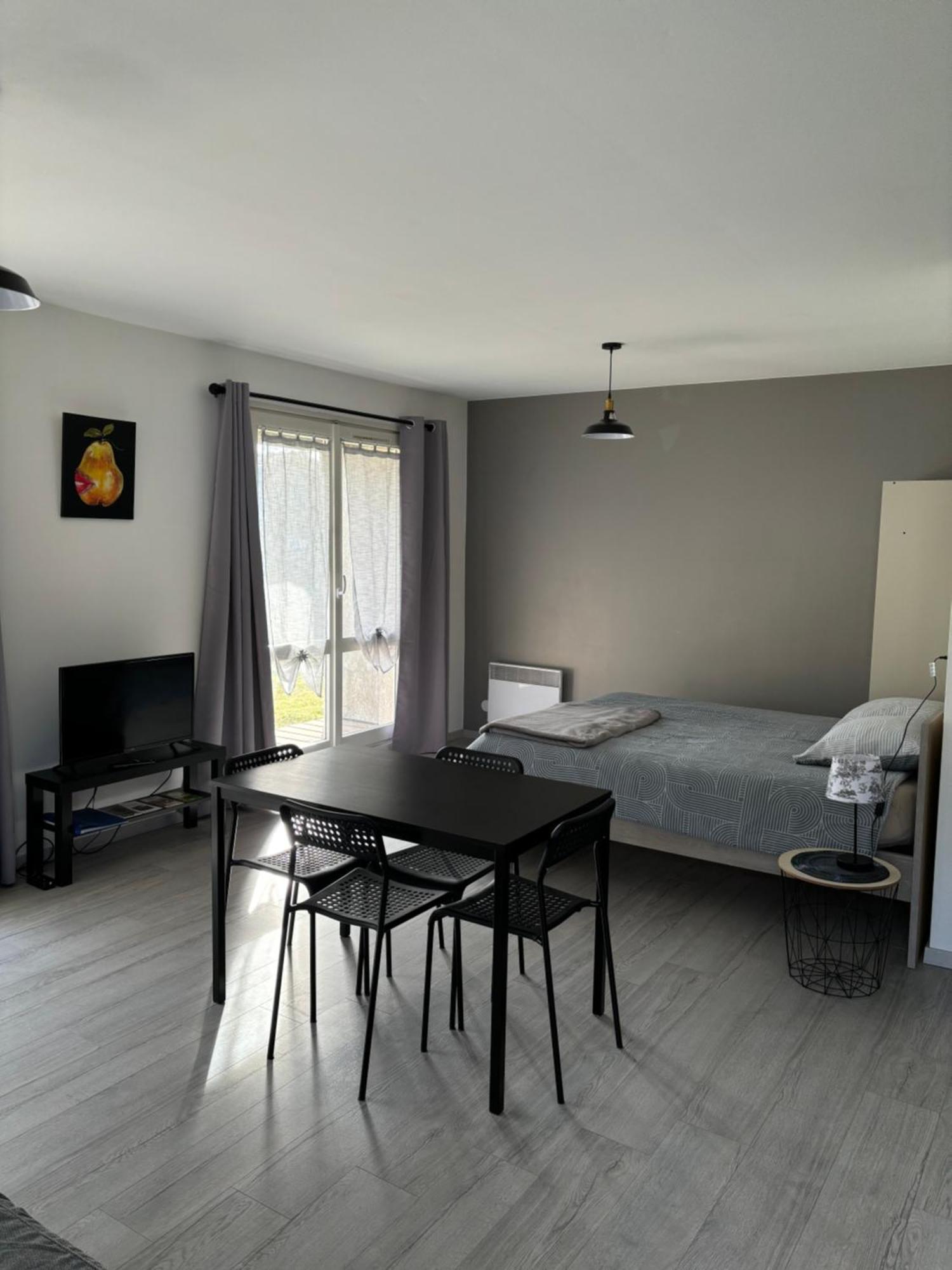 Studio Pivoine Avec Terrasse A Proximite De Metz Kültér fotó